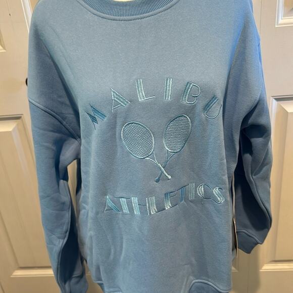 Bailey Rose Medium Embroidered “Malibu Athletics” Blue Crewneck Pullover - Picture 4 of 13